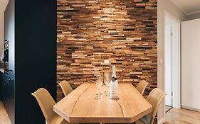 TIP! Toplage in Dresden! Moderne 100 qm Ferienwohnung für Familien und kleine Gruppen